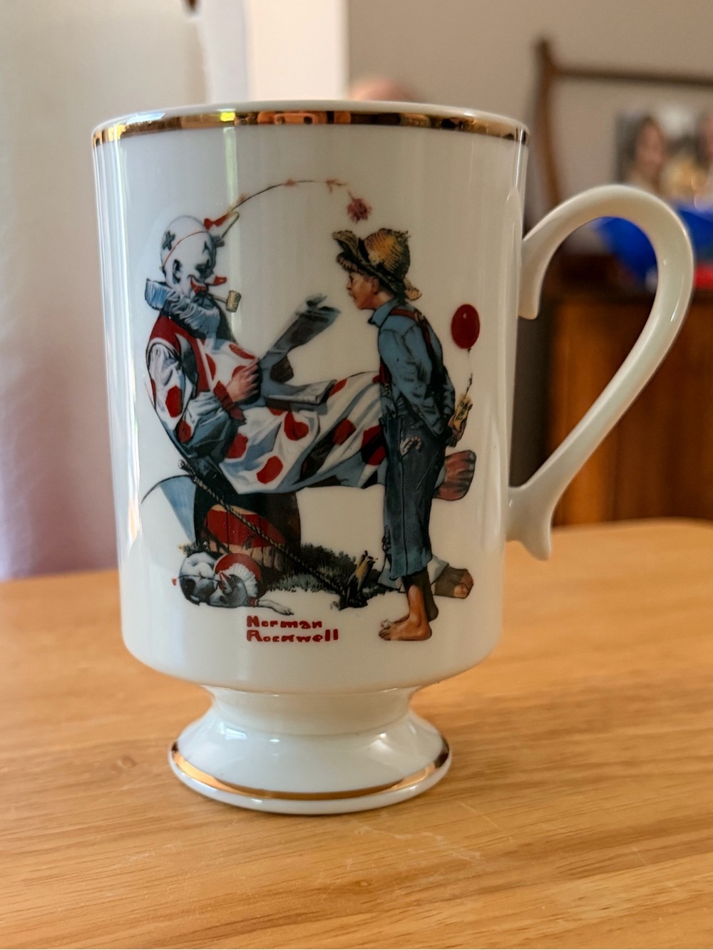 Norman Rockwell Circus Clown Footed Mug 1981 Danbury Mint Gold Trim Vintage